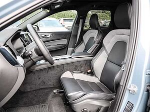Volvo  Plus Dark Recharge Plug-In Hybrid AWD T6 Twin Engine EU6d Allrad StandHZG digita