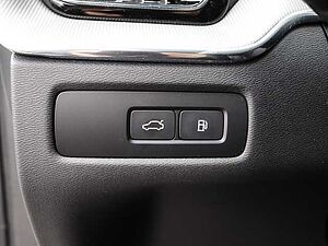 Volvo  Plus Dark Recharge Plug-In Hybrid AWD T8 Twin Engine EU6e Allrad StandHZG digita