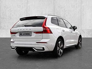 Volvo  Plus Dark Recharge Plug-In Hybrid AWD T8 Twin Engine EU6e Allrad StandHZG digita