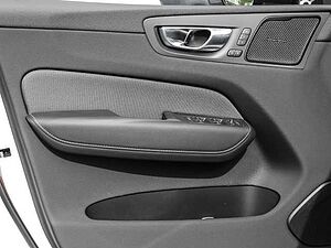 Volvo  Plus Dark Recharge Plug-In Hybrid AWD T8 Twin Engine EU6e Allrad StandHZG digita