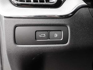 Volvo  Plus Dark Recharge Plug-In Hybrid AWD T8 Twin Engine EU6e Allrad StandHZG digita