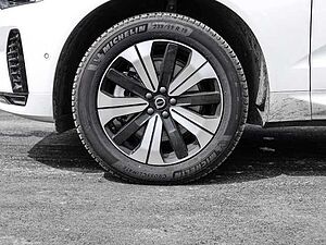 Volvo  Plus Dark Recharge Plug-In Hybrid AWD T8 Twin Engine EU6e Allrad StandHZG digita