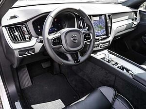Volvo  Plus Dark Recharge Plug-In Hybrid AWD T8 Twin Engine EU6e Allrad StandHZG digita