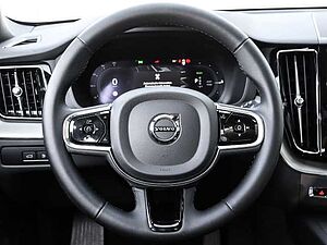 Volvo  Plus Dark Recharge Plug-In Hybrid AWD T8 Twin Engine EU6e Allrad StandHZG digita