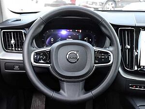 Volvo  Ultimate Dark 2WD B4 Diesel EU6d HUD AD digitales Cockpit Memory Sitze Soundsyst