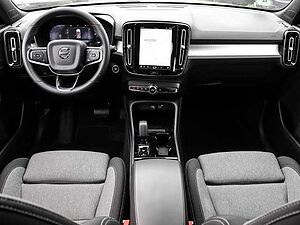 Volvo  Plus Dark 2WD B3 EU6d digitales Cockpit Memory Sitze Soundsystem HarmanKardon LE