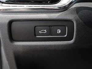 Volvo  T8 AWD Ultra Dark Recharge Plug-In Hybrid Twin Engine EU6d