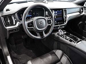 Volvo  T8 AWD Ultra Dark Recharge Plug-In Hybrid Twin Engine EU6d