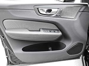 Volvo  Ultimate Dark Recharge Plug-In Hybrid AWD T8 Twin Engine EU6d Allrad HUD StandHZ