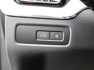 Volvo  Ultimate Dark Recharge Plug-In Hybrid AWD T8 Twin Engine EU6d Allrad HUD StandHZ