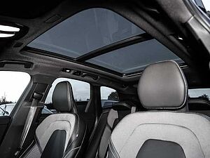 Volvo  Plus Dark Recharge Plug-In Hybrid AWD T8 Twin Engine EU6d Allrad StandHZG digita