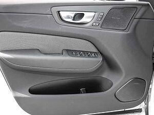 Volvo  Ultimate Dark Recharge Plug-In Hybrid AWD T8 Twin Engine EU6d Allrad HUD StandHZ