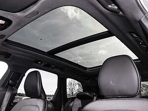Volvo  Ultimate Dark Recharge Plug-In Hybrid AWD T8 Twin Engine EU6d Allrad HUD StandHZ