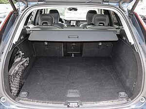Volvo  Ultimate Dark AWD B4 Diesel EU6d Allrad HUD AD StandHZG digitales Cockpit Memory