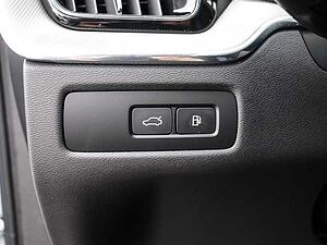 Volvo  Plus Dark Recharge Plug-In Hybrid AWD T8 Twin Engine EU6d Allrad StandHZG digita
