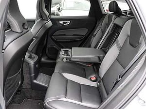 Volvo  Plus Dark Recharge Plug-In Hybrid AWD T8 Twin Engine EU6d Allrad StandHZG digita