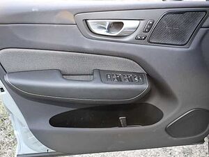 Volvo  Ultimate Dark Recharge Plug-In Hybrid AWD T8 Twin Engine EU6d Allrad HUD StandHZ