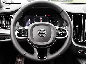 Volvo  Plus Dark Recharge Plug-In Hybrid AWD T8 Twin Engine EU6d Allrad StandHZG digita