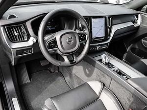 Volvo  Plus Dark Recharge Plug-In Hybrid AWD T6 Twin Engine EU6d Allrad StandHZG digita