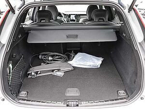 Volvo  Plus Dark Recharge Plug-In Hybrid AWD T6 Twin Engine EU6d Allrad StandHZG digita