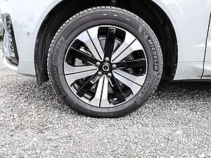 Volvo  Plus Dark Recharge Plug-In Hybrid AWD T8 Twin Engine EU6d Allrad StandHZG digita