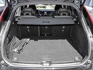 Volvo  Plus Dark Recharge Plug-In Hybrid AWD T8 Twin Engine EU6d Allrad StandHZG digita