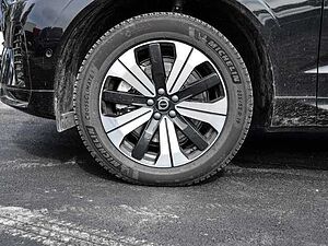 Volvo  Plus Dark Recharge Plug-In Hybrid AWD T8 Twin Engine EU6d Allrad StandHZG digita