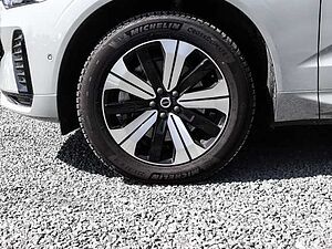 Volvo  Plus Dark Recharge Plug-In Hybrid AWD T8 Twin Engine EU6d Allrad StandHZG digita