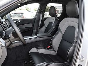 Volvo  Plus Dark Recharge Plug-In Hybrid AWD T8 Twin Engine EU6d Allrad StandHZG digita