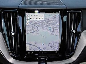 Volvo  Plus Dark Recharge Plug-In Hybrid AWD T6 Twin Engine EU6d Allrad StandHZG digita