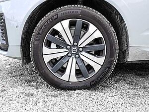 Volvo  Plus Dark Recharge Plug-In Hybrid AWD T6 Twin Engine EU6d Allrad StandHZG digita