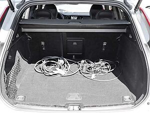 Volvo  Plus Dark Recharge Plug-In Hybrid AWD T6 Twin Engine EU6d Allrad StandHZG digita