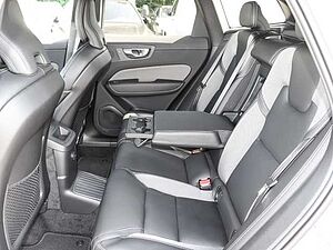 Volvo  Plus Dark Recharge Plug-In Hybrid AWD T8 Twin Engine EU6d Allrad StandHZG digita