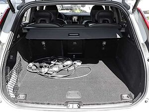 Volvo  Plus Dark Recharge Plug-In Hybrid AWD T8 Twin Engine EU6d Allrad StandHZG digita