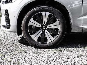 Volvo  Plus Dark Recharge Plug-In Hybrid AWD T8 Twin Engine EU6d Allrad StandHZG digita