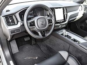 Volvo  Plus Dark Recharge Plug-In Hybrid AWD T8 Twin Engine EU6d Allrad StandHZG digita