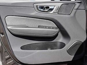Volvo  Plus Dark Recharge Plug-In Hybrid AWD T8 Twin Engine EU6d Allrad StandHZG digita