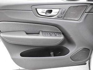 Volvo  Plus Dark Recharge Plug-In Hybrid AWD T6 Twin Engine EU6d Allrad StandHZG digita
