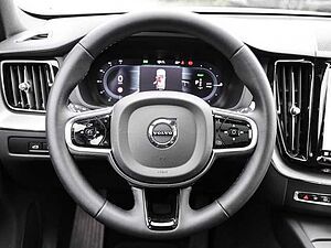 Volvo  Ultimate Dark Recharge Plug-In Hybrid AWD T8 Twin Engine EU6d Allrad HUD StandHZ