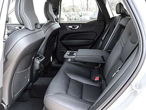 Volvo  Ultimate Dark 2WD B4 Diesel EU6d HUD AD digitales Cockpit Memory Sitze Soundsyst