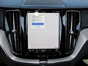 Volvo  Ultimate Dark 2WD B4 Diesel EU6d HUD AD digitales Cockpit Memory Sitze Soundsyst
