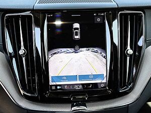 Volvo  Ultimate Dark 2WD B4 Diesel EU6d HUD AD digitales Cockpit Memory Sitze Soundsyst