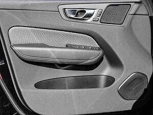 Volvo  Plus Dark Recharge Plug-In Hybrid AWD T6 Twin Engine EU6d Allrad StandHZG digita