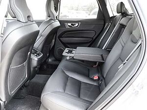 Volvo  Ultimate Dark AWD B4 Diesel EU6d Allrad HUD AD StandHZG digitales Cockpit Memory