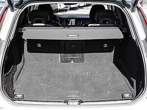 Volvo  Ultimate Dark AWD B4 Diesel EU6d Allrad HUD AD StandHZG digitales Cockpit Memory