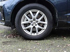 Volvo  Ultimate Dark AWD B5 Benzin EU6d HUD StandHZG Leder digitales Cockpit Memory Sit