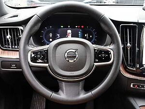 Volvo  Ultimate Dark AWD B5 Benzin EU6d HUD StandHZG Leder digitales Cockpit Memory Sit