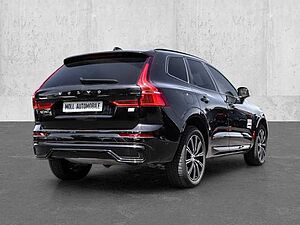 Volvo  Plus Dark Recharge Plug-In Hybrid AWD T8 Twin Engine EU6d StandHZG AHK digitales