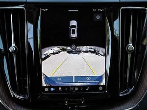 Volvo  Plus Dark Recharge Plug-In Hybrid AWD T8 Twin Engine EU6d StandHZG AHK digitales