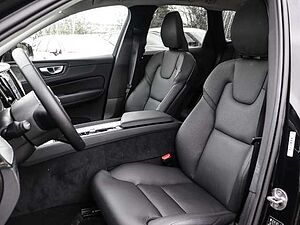 Volvo  Plus Dark Recharge Plug-In Hybrid AWD T8 Twin Engine EU6d StandHZG digitales Coc